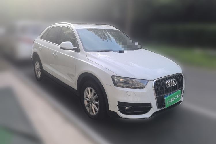 Used Audi Q3 2013 35 TFSI Ambition Edition Front Right 45 Deg