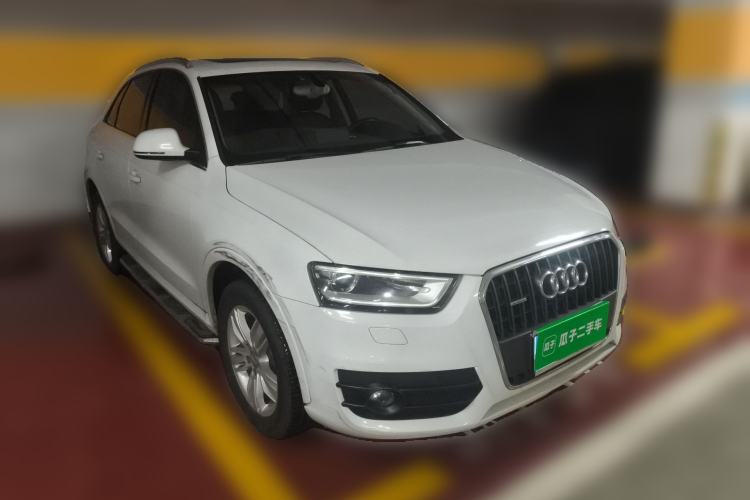 Used Audi Q3 2013 35 TFSI quattro Comfort Model Front Right 45 Deg