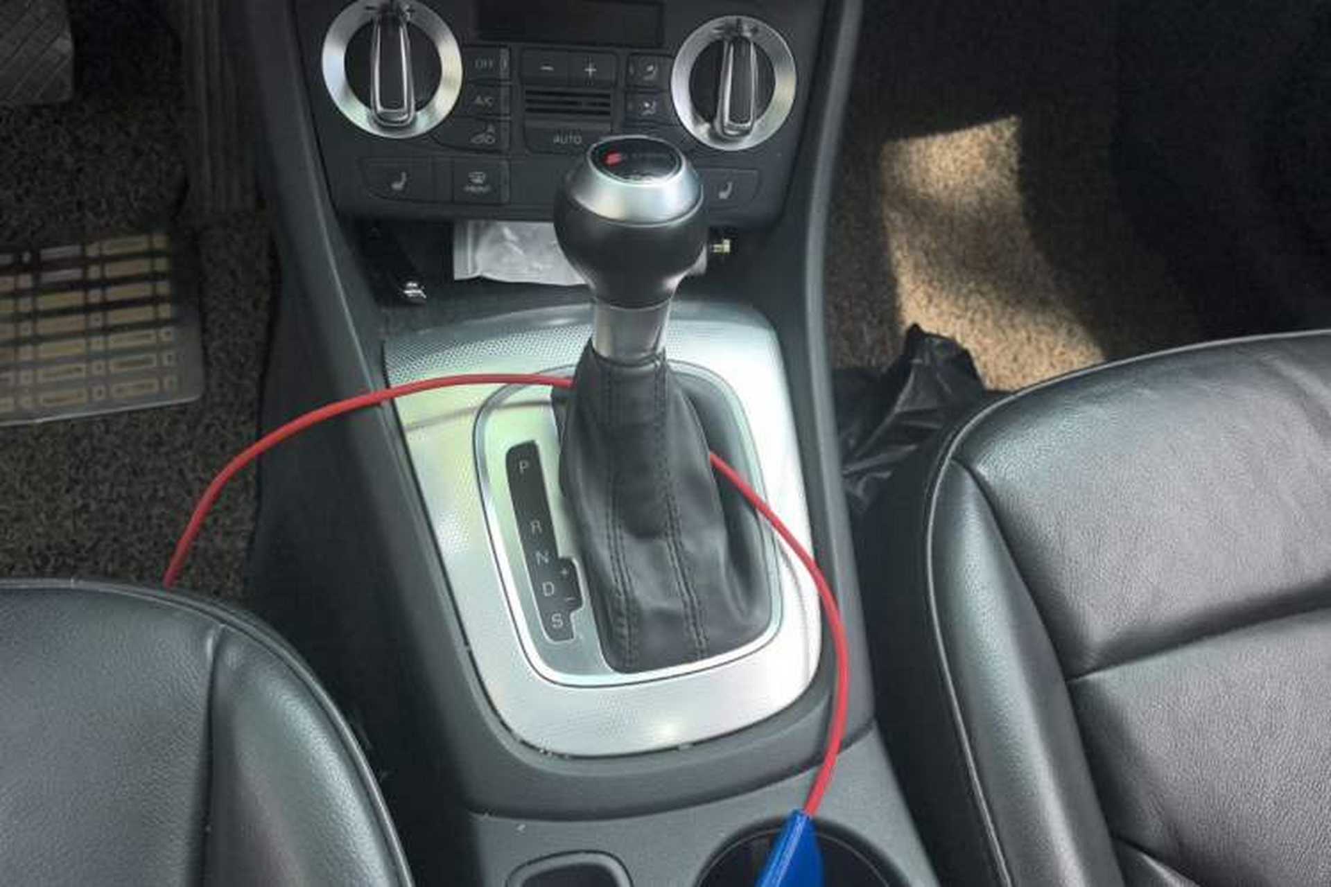 Used Audi Q3 2013 35 TFSI Ambition Edition Gear Lever