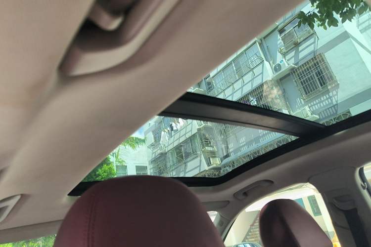 Used Audi Q3 2013 35 TFSI Comfort Model Headliner