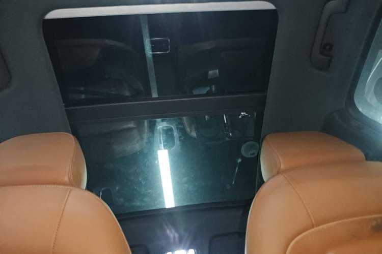 Used Audi Q3 2013 40 TFSI quattro Luxury Model Headliner