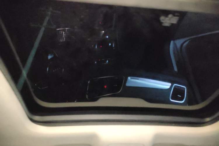 Used Audi Q3 2013 35 TFSI quattro Technology Edition Headliner