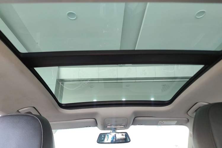 Used Audi Q3 2013 35 TFSI Comfort Model Headliner