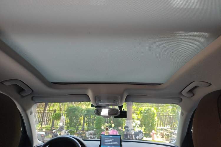 Used Audi Q3 2013 35 TFSI Comfort Model Headliner