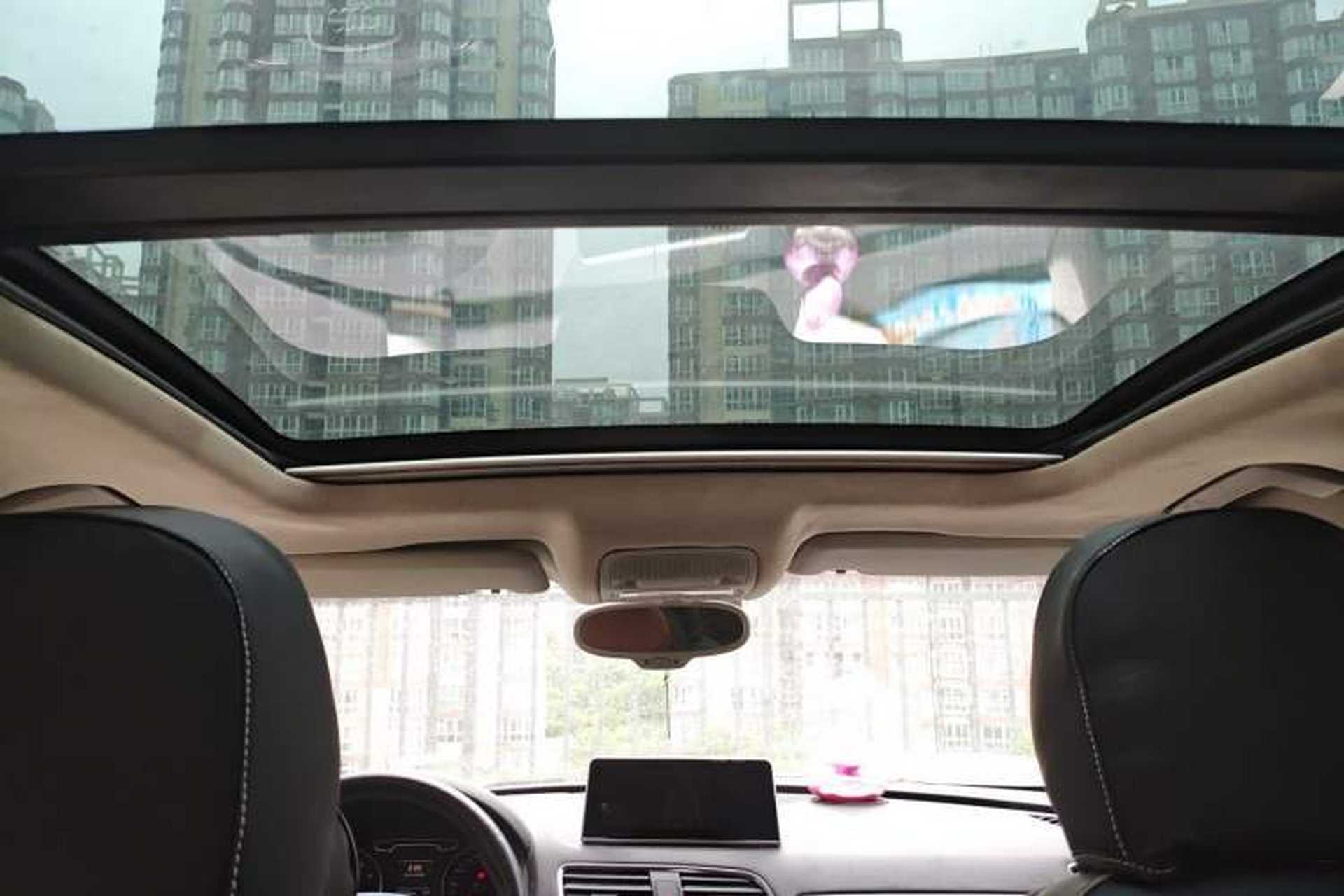 Used Audi Q3 2013 35 TFSI Ambition Edition Headliner