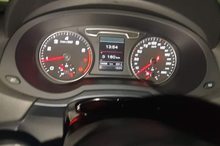 Used Audi Q3 2013 35 TFSI quattro Technology Edition Instrument Cluster