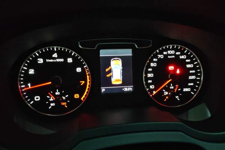 Used Audi Q3 2013 35 TFSI quattro Comfort Model Instrument Cluster