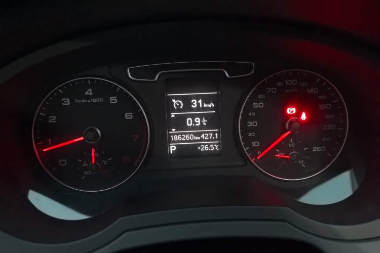 Used Audi Q3 2013 35 TFSI Comfort Model Instrument Cluster