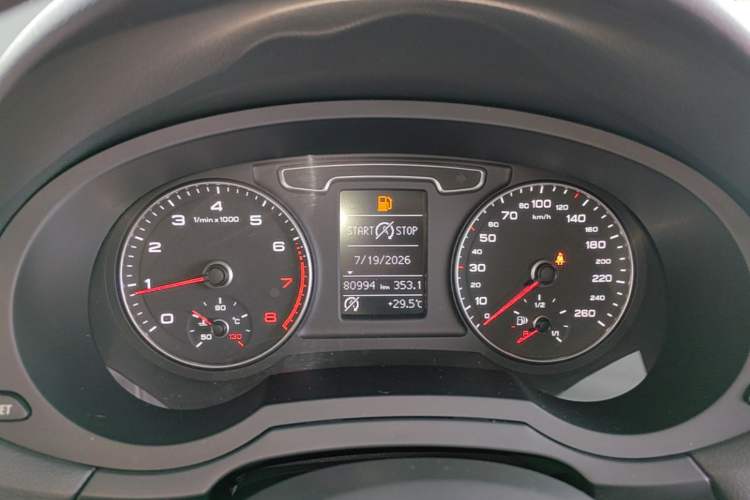 Used Audi Q3 2013 35 TFSI Comfort Model Instrument Cluster