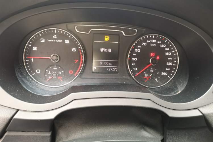 Used Audi Q3 2013 35 TFSI Comfort Model Instrument Cluster