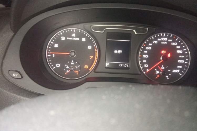 Used Audi Q3 2013 35 TFSI Ambition Edition Instrument Cluster
