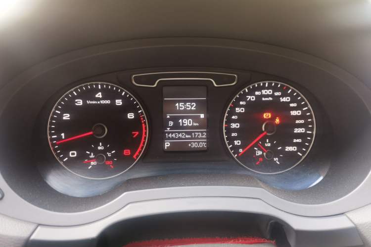 Used Audi Q3 2013 35 TFSI Ambition Edition Instrument Cluster