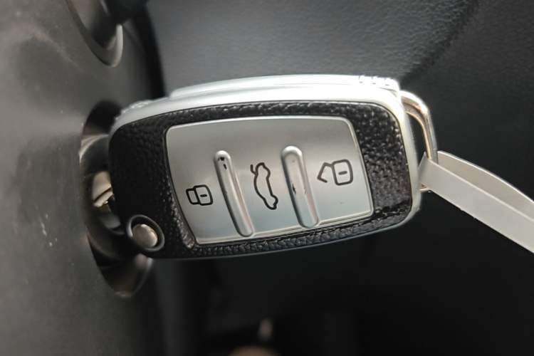 Used Audi Q3 2013 35 TFSI quattro Technology Edition Interior 1