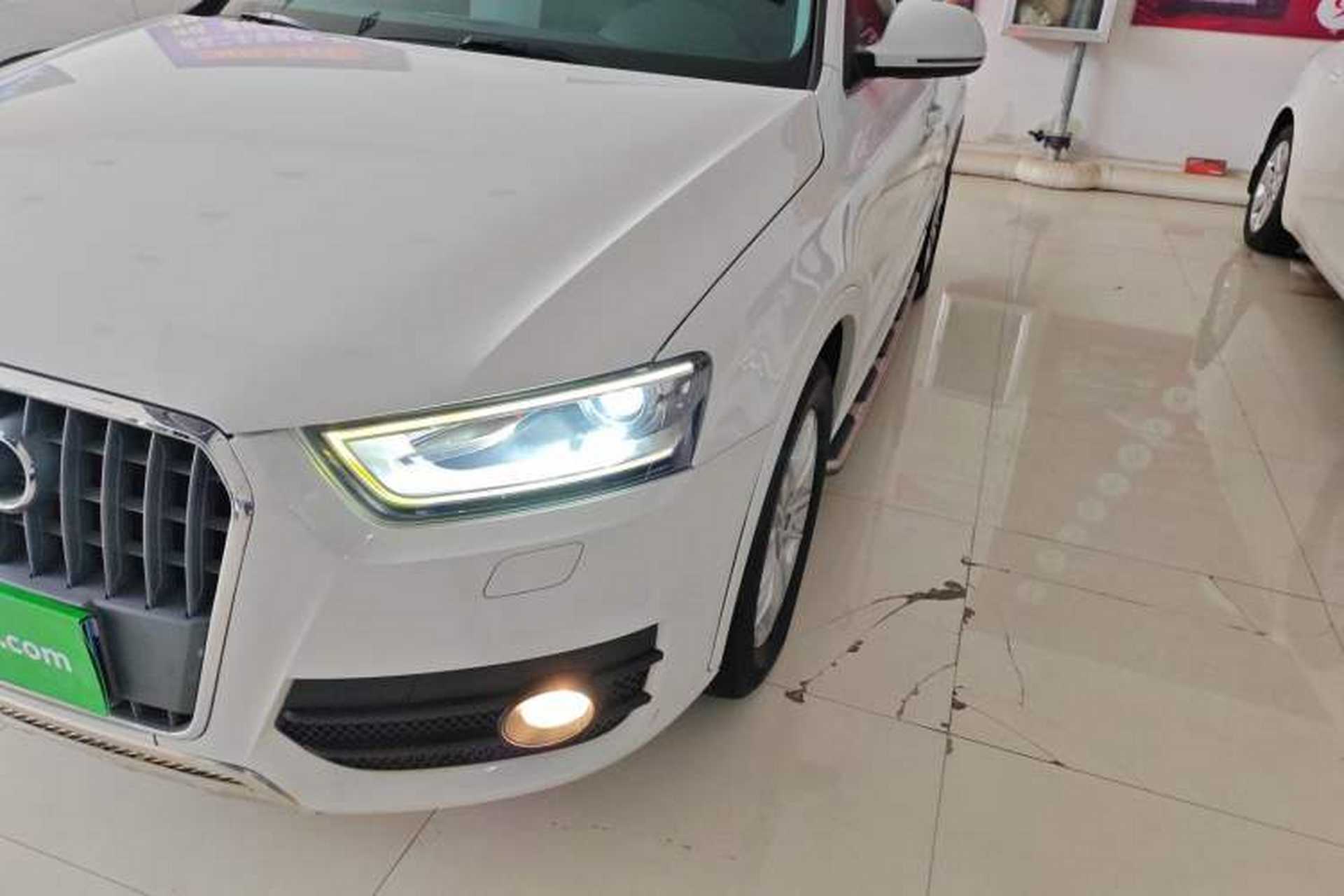 Used Audi Q3 2013 35 TFSI Comfort Model Left Front Headlight