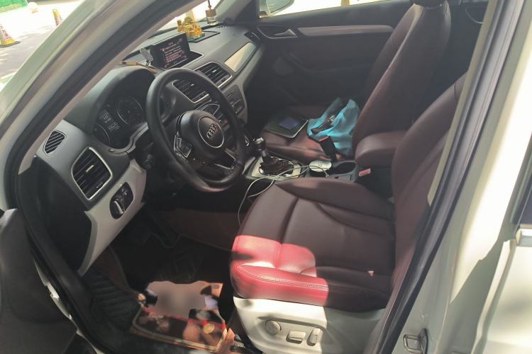 Used Audi Q3 2013 35 TFSI Comfort Model Left Front Seat