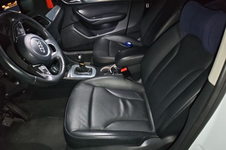 Used Audi Q3 2013 35 TFSI Comfort Model Left Front Seat