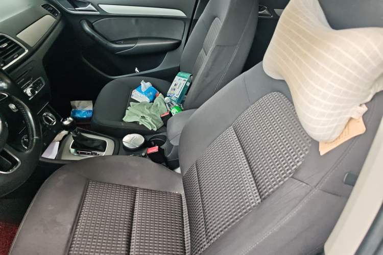Used Audi Q3 2013 35 TFSI Ambition Edition Left Front Seat
