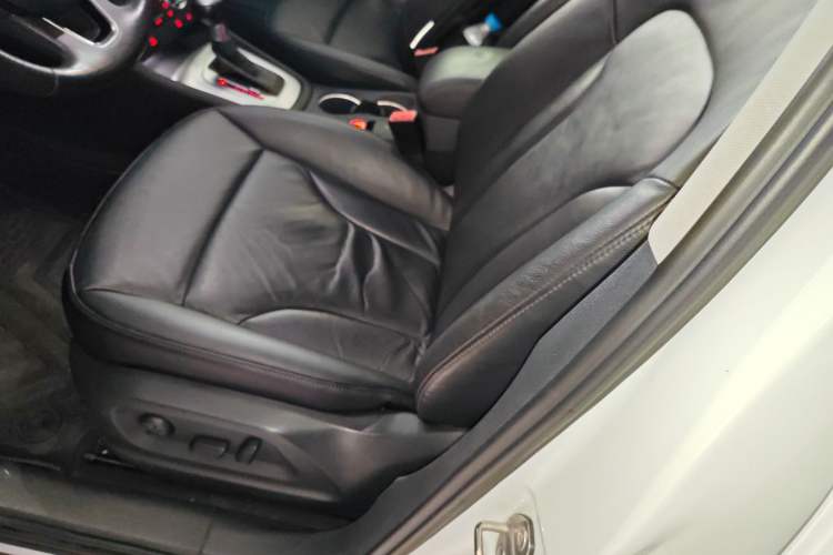 Used Audi Q3 2013 35 TFSI Comfort Model Left Front Seat