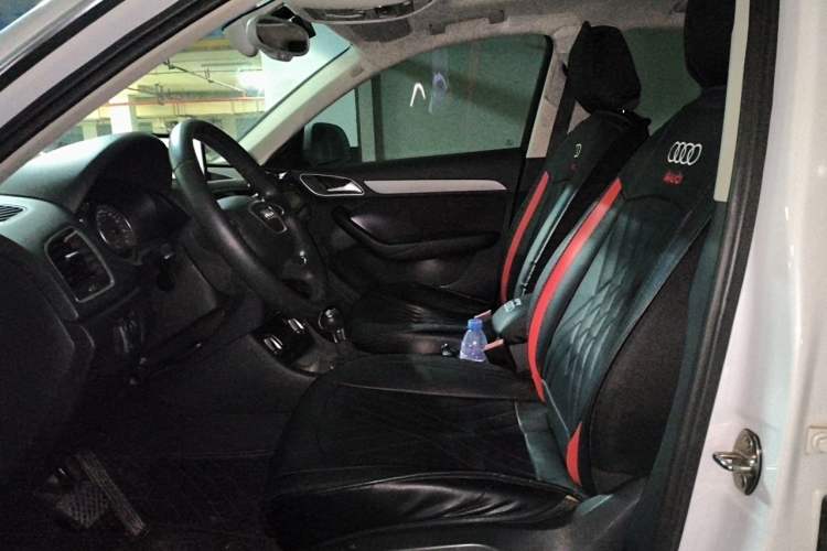 Used Audi Q3 2013 35 TFSI Comfort Model Left Front Seat
