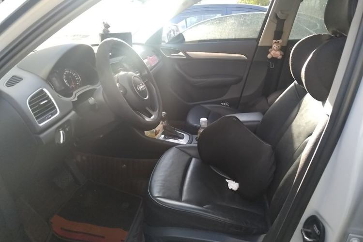 Used Audi Q3 2013 35 TFSI quattro Technology Edition Left Front Seat