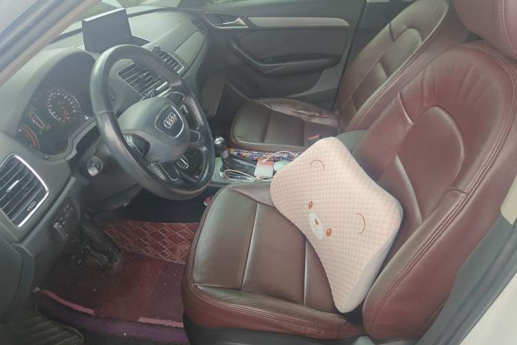 Used Audi Q3 2013 35 TFSI Ambition Edition Left Front Seat
