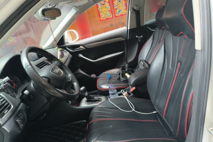 Used Audi Q3 2013 35 TFSI Ambition Edition Left Front Seat