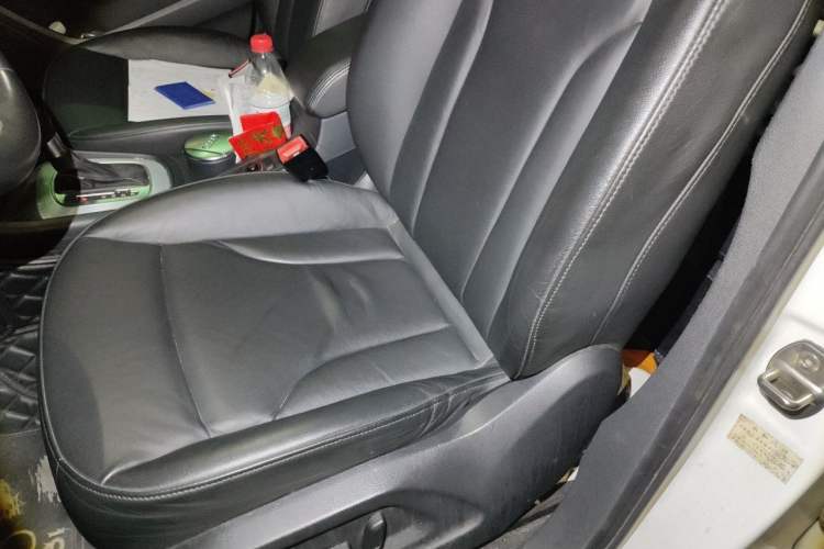 Used Audi Q3 2013 35 TFSI quattro Comfort Model Left Front Seat