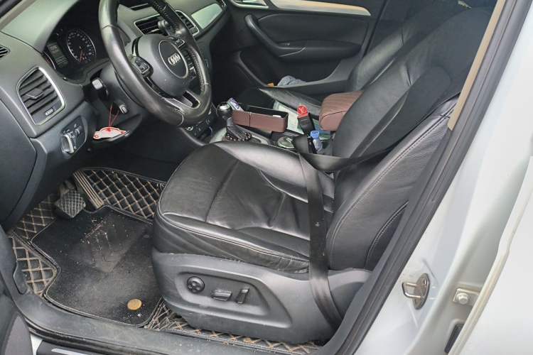 Used Audi Q3 2013 35 TFSI Comfort Model Left Front Seat