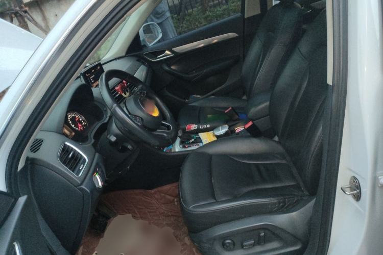 Used Audi Q3 2013 35 TFSI quattro Comfort Model Left Front Seat
