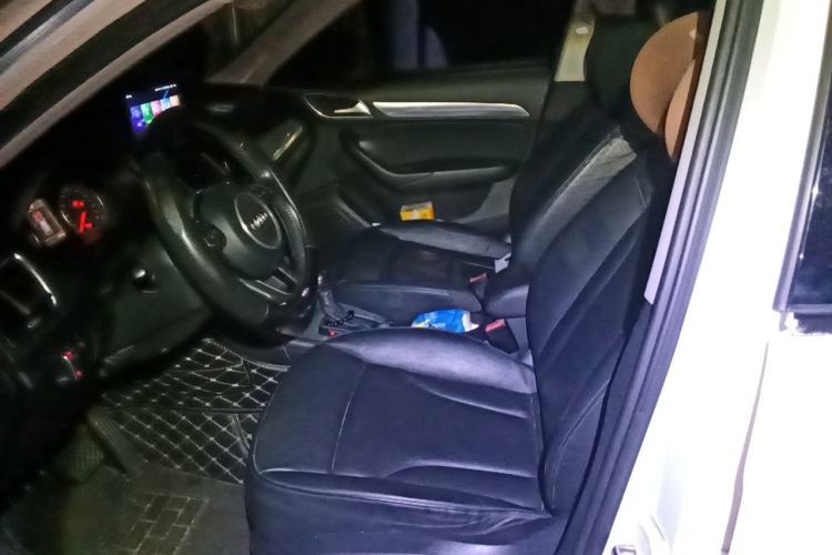 Used Audi Q3 2013 35 TFSI Comfort Model Left Front Seat