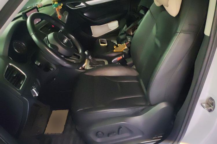 Used Audi Q3 2013 35 TFSI Comfort Model Left Front Seat