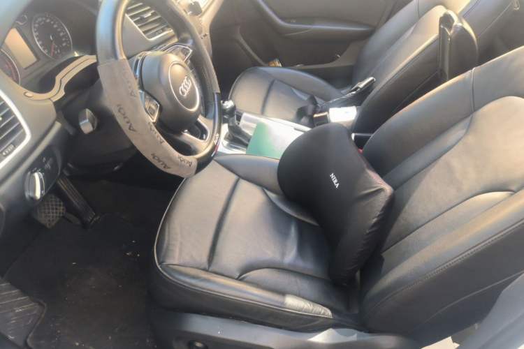 Used Audi Q3 2013 35 TFSI quattro Comfort Model Left Front Seat