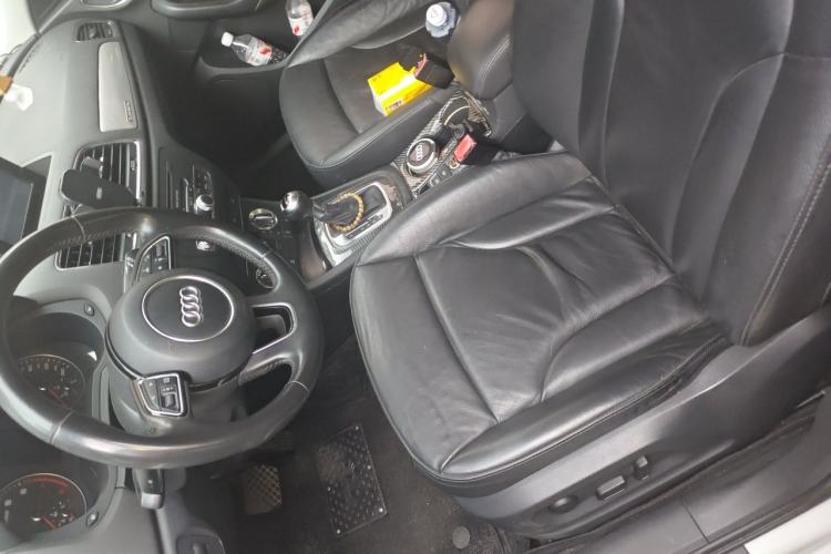Used Audi Q3 2013 35 TFSI quattro Technology Edition Left Front Seat