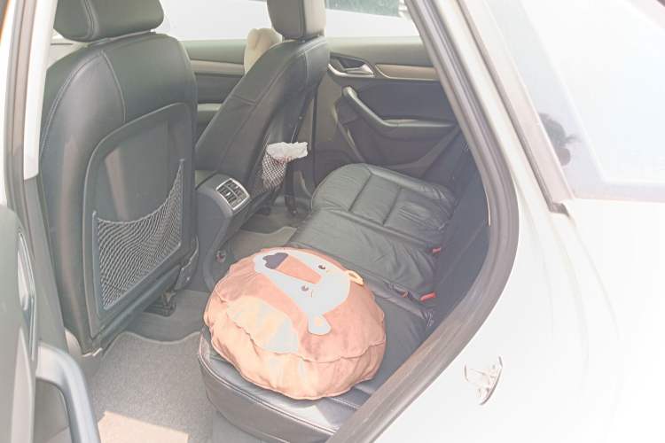 Used Audi Q3 2013 35 TFSI Ambition Edition Left Rear Seat
