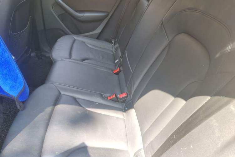 Used Audi Q3 2013 35 TFSI quattro Technology Edition Left Rear Seat
