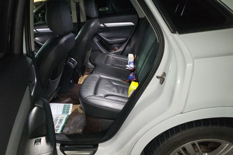 Used Audi Q3 2013 35 TFSI Comfort Model Left Rear Seat