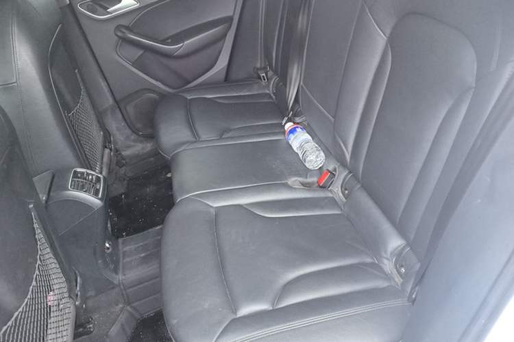 Used Audi Q3 2013 35 TFSI quattro Comfort Model Left Rear Seat