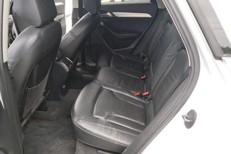 Used Audi Q3 2013 35 TFSI Comfort Model Left Rear Seat