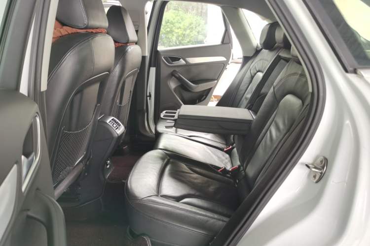 Used Audi Q3 2013 35 TFSI Comfort Model Left Rear Seat