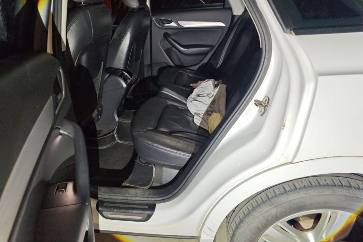 Used Audi Q3 2013 35 TFSI Comfort Model Left Rear Seat