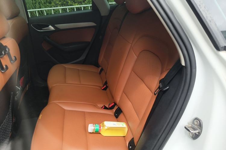 Used Audi Q3 2013 35 TFSI Ambition Edition Left Rear Seat