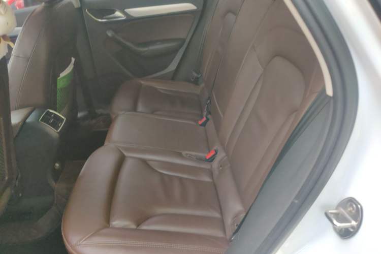 Used Audi Q3 2013 35 TFSI Comfort Model Left Rear Seat