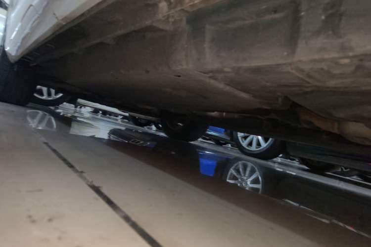 Used Audi Q3 2013 35 TFSI quattro Technology Edition Left Side Sill