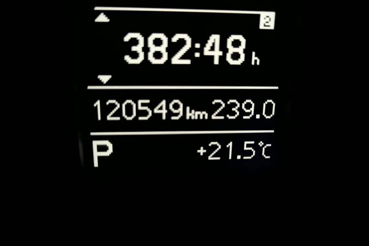 Used Audi Q3 2013 35 TFSI Comfort Model Odometer Close Up
