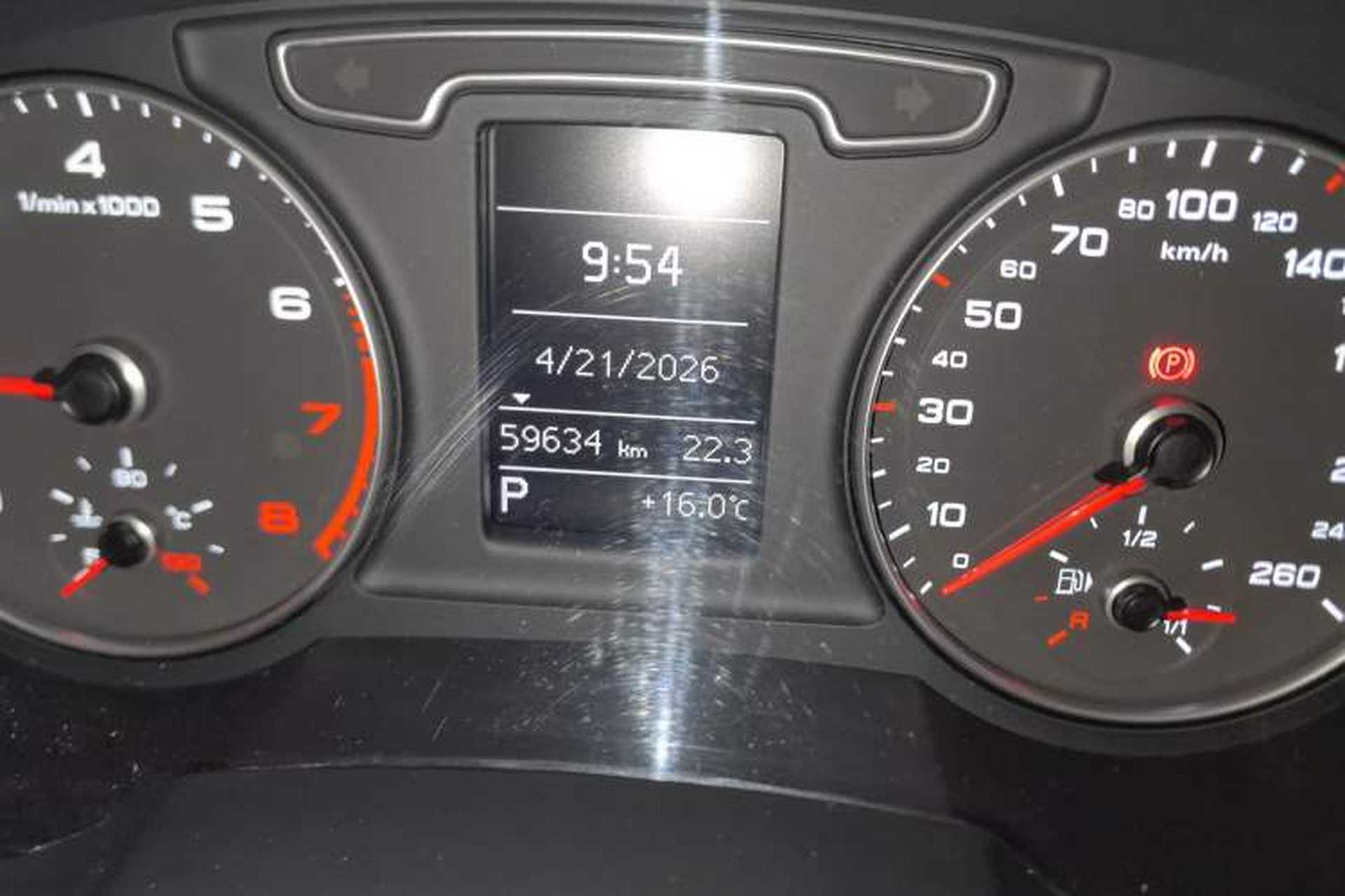 Used Audi Q3 2013 35 TFSI Comfort Model Odometer Close Up