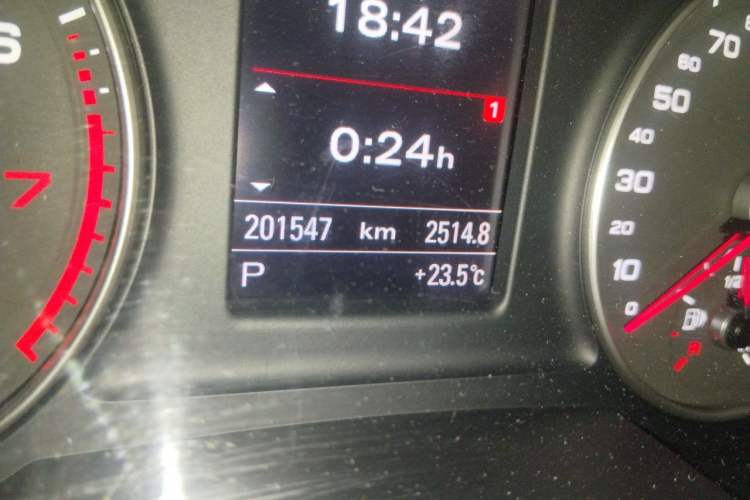 Used Audi Q3 2013 35 TFSI quattro Technology Edition Odometer Close Up