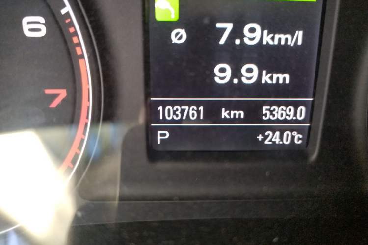 Used Audi Q3 2013 35 TFSI quattro Technology Edition Odometer Close Up