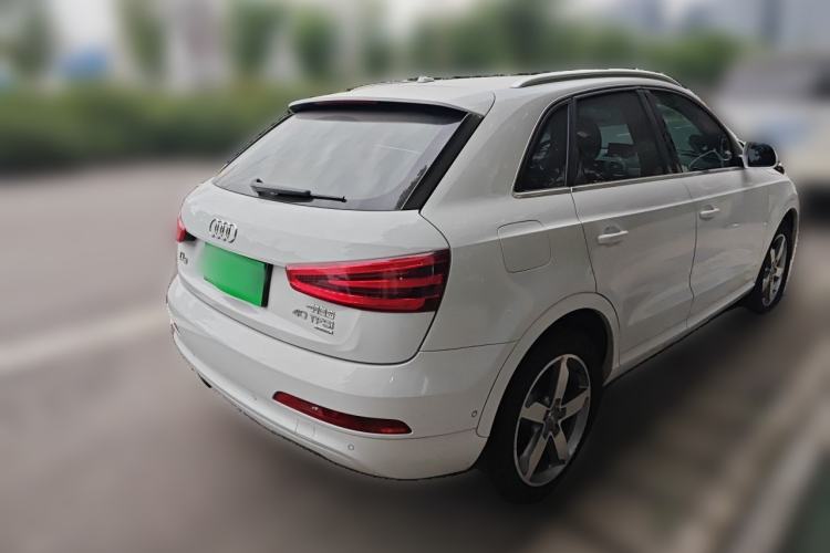 Used Audi Q3 2013 40 TFSI quattro Luxury Model Rear Right 45 Deg