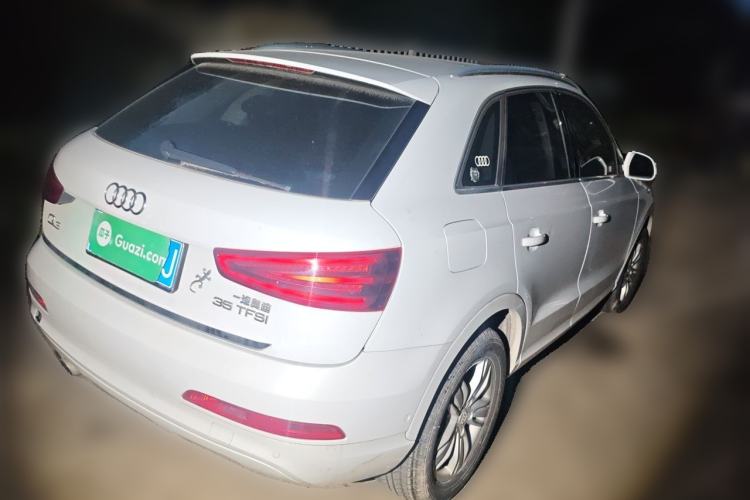 Used Audi Q3 2013 35 TFSI Comfort Model Rear Right 45 Deg