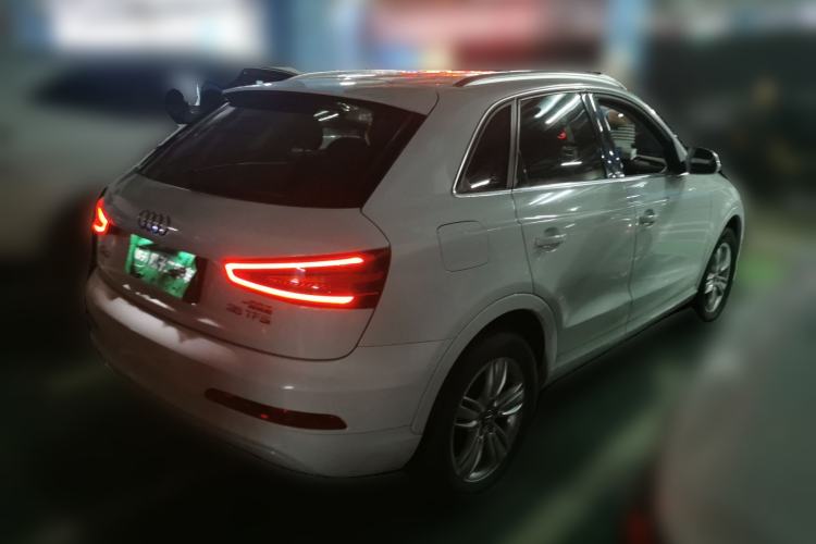 Used Audi Q3 2013 35 TFSI Comfort Model Rear Right 45 Deg